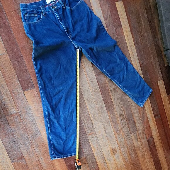 L.L. Bean Double L Relaxed Fit Dark Wash Denim Size 32 - Picture 8 of 16